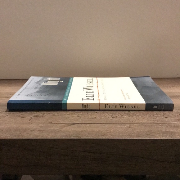 Night, Book one of three of the Night Trilogy Books by Elie Wiesel, Nobel Prize - Picture 4 of 9